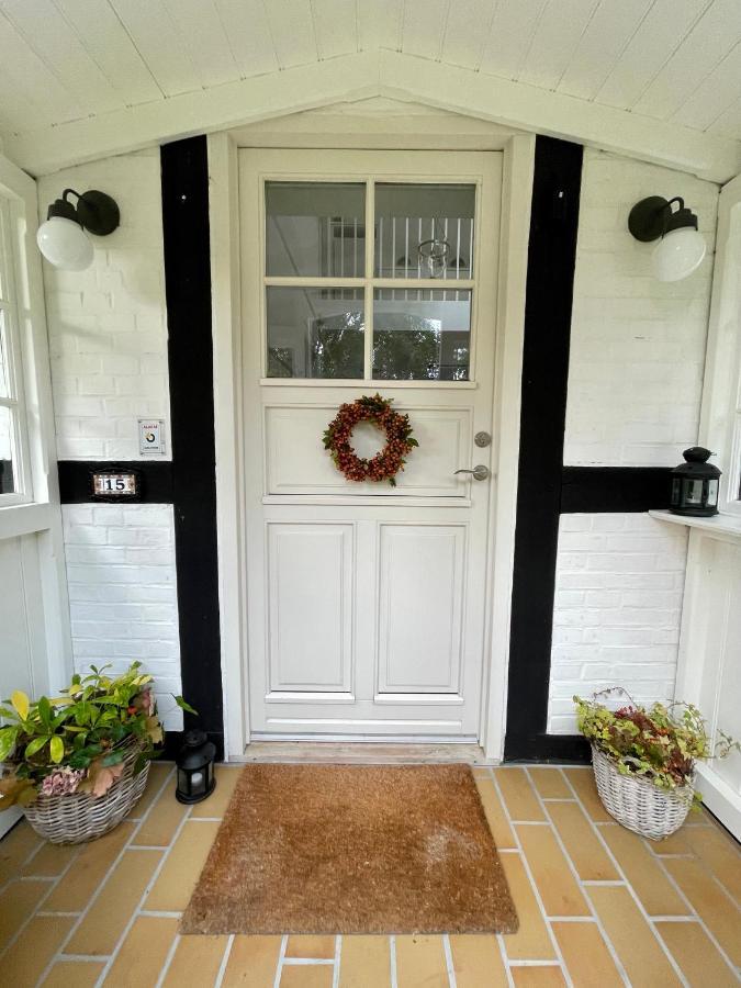Strandby 1847 B&B Nykøbing Falster Exterior foto